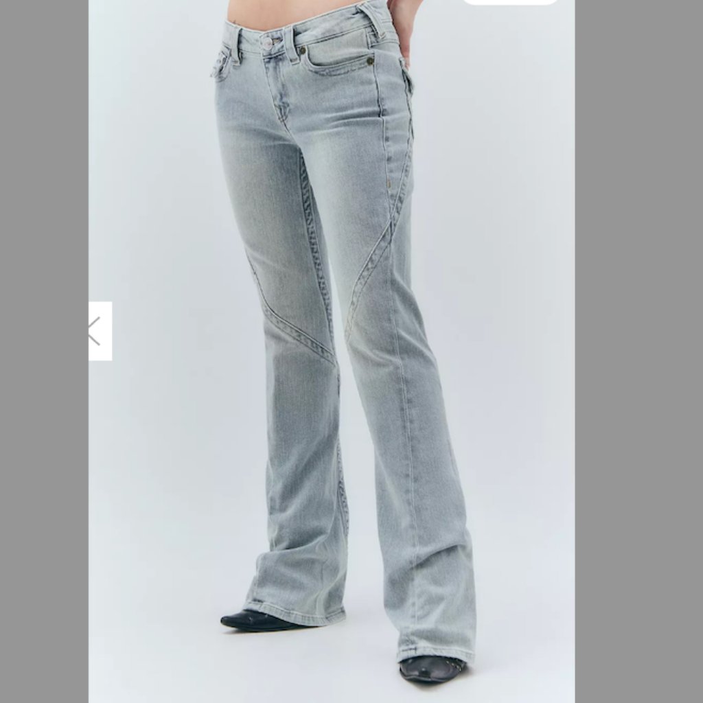 True Religion “Joey” Bootcut Jeans Size 34